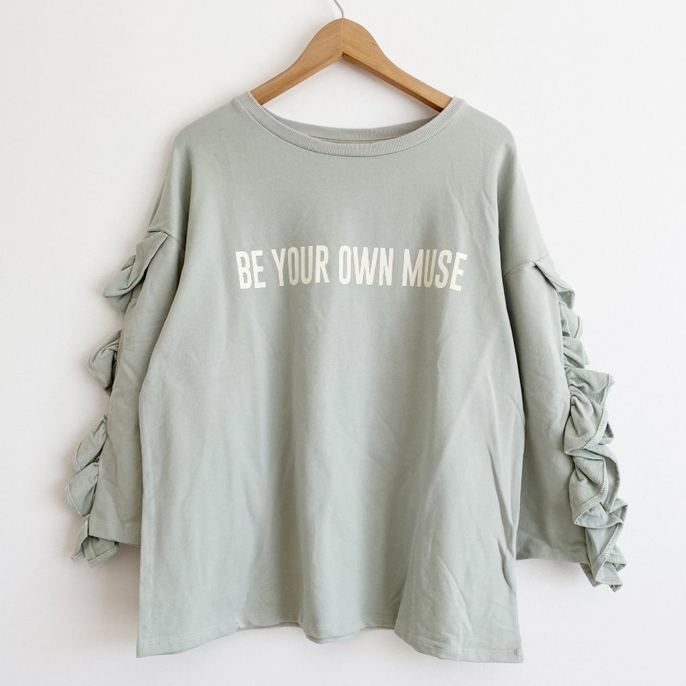 NWOT, Women's Graphic Sweatshirt Ruffle Long Sleeve, Green Mint, Size XL